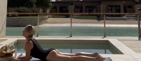 Tamzin Outhwaite exclusive star galleries