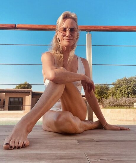 Tamzin Outhwaite nudes pornstar picture