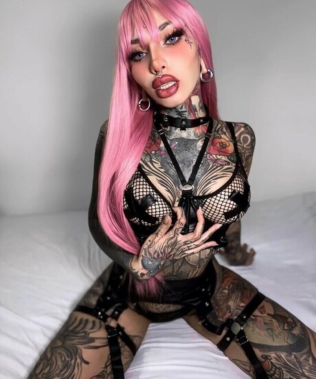 Divinajuventu star sex archive