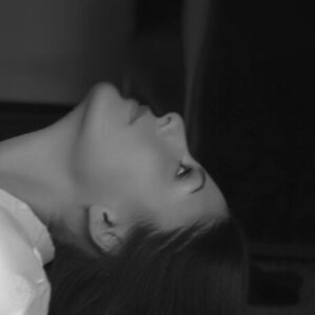 Funda Vanroy star exclusive gallery