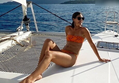 Funda Vanroy best pornstar photo