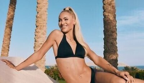 Alisha Lehmann beautiful pornstar pics