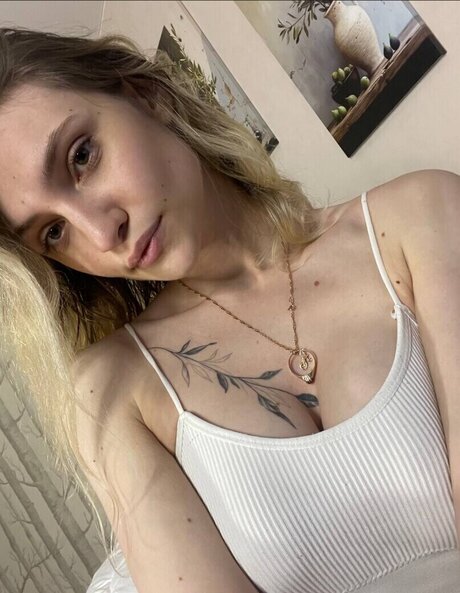 Oh sunny_ nude pornstar gallery