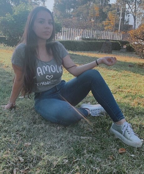 Sof a Rocha high quality star image