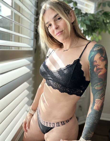 heat from fire pornstar adult img