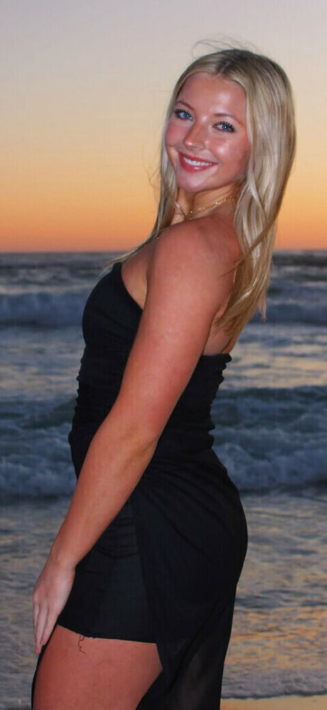 Meadow Eads pornstar hd images