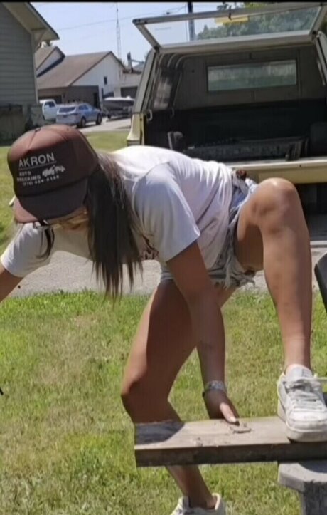 Nelllsterr Xoxo Nell pretty actress img