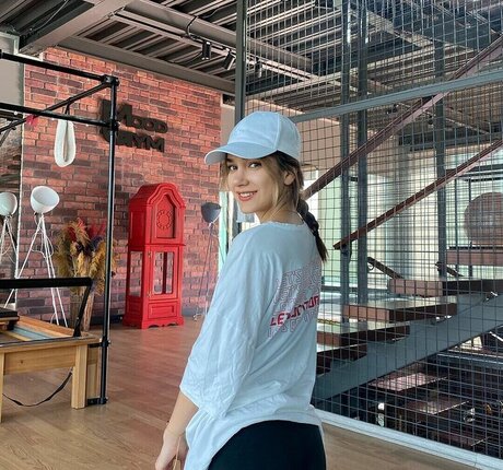 zeynepsedefaydemir star pics