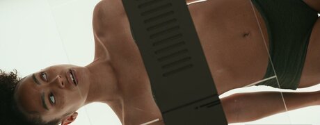 Lou Llobell pornstar exclusive picture