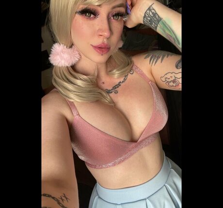 kissofdeathxxx model pornographic photos