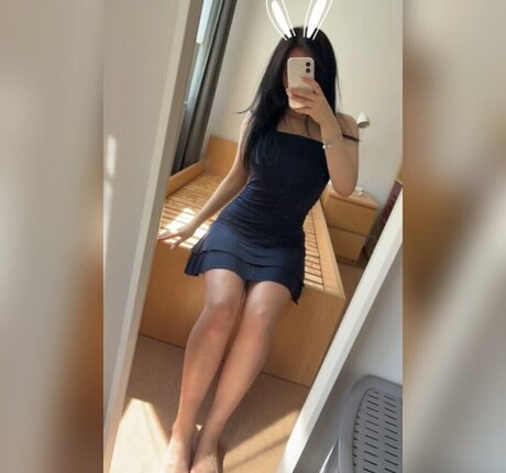 Leahbunnyy xxx actress galleries