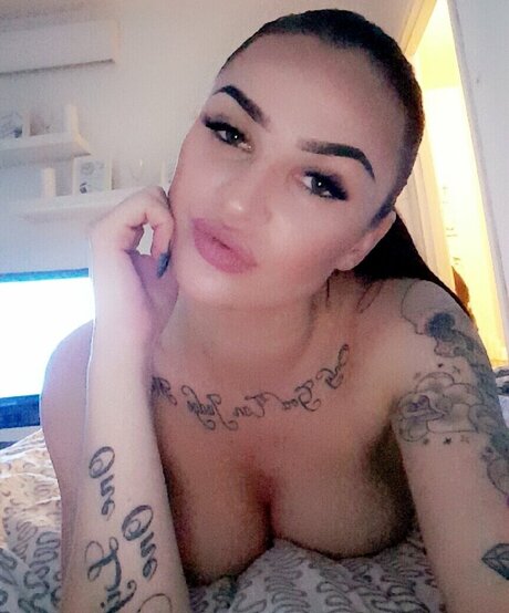 Laine Bruce top model photo