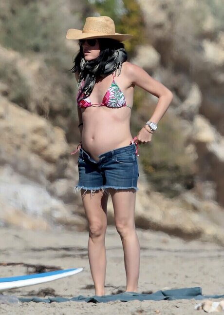 Selma Blair star nudes picture