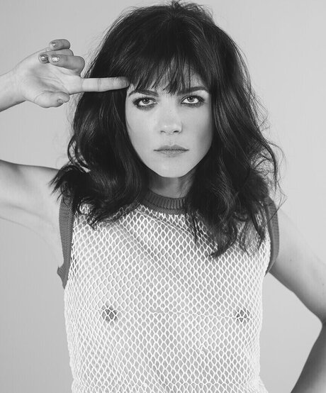 Selma Blair high quality actress img