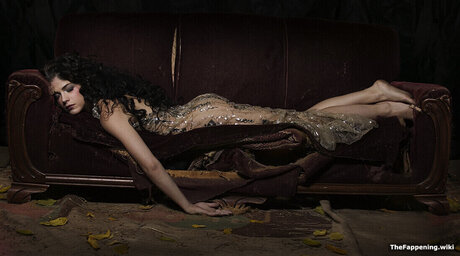 Selma Blair top star image