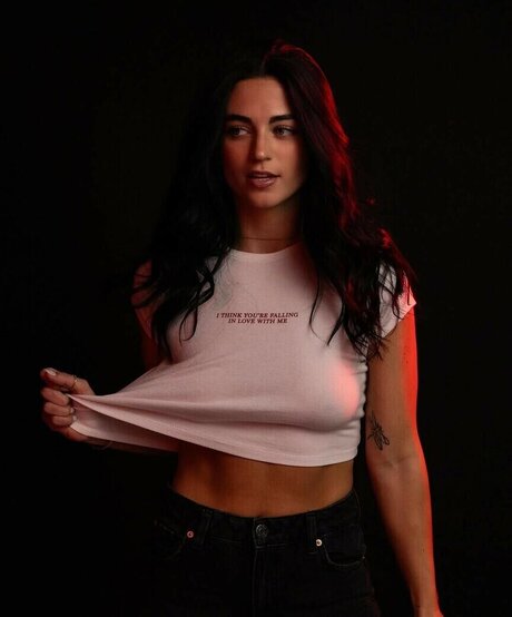 Abby Rathbone model nude picture