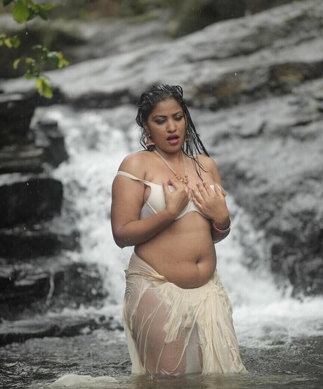 Anjali Gaud star images