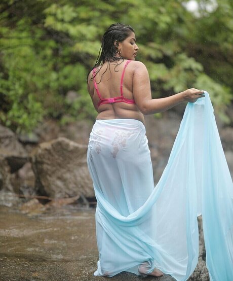 Anjali Gaud pornstar nude gallery