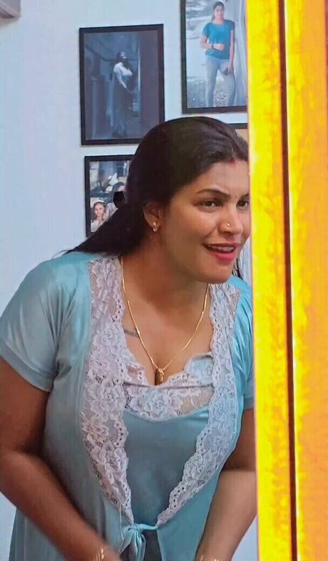 Reshma Cr star adult images