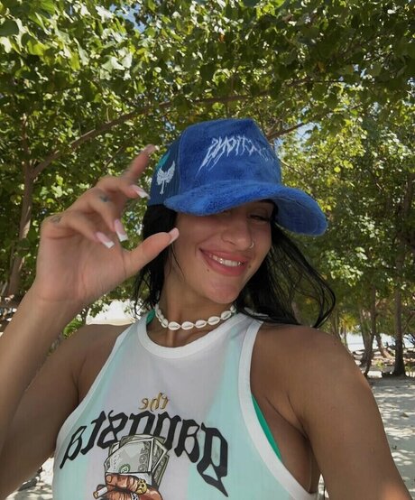 Nina Janova model sexy pics