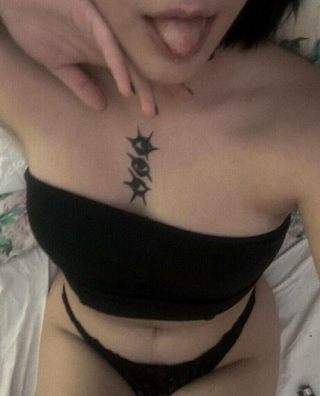 nektareeaki hot model photos