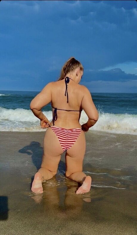 Crystal Quin pornstar hot image