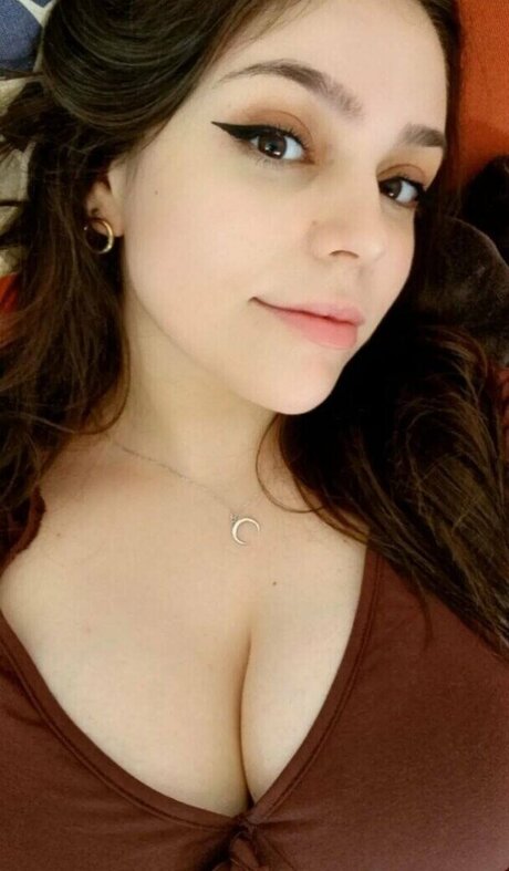 sugussusana pretty model pics