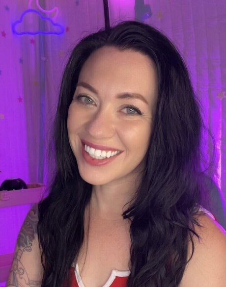 Tawny Platis pornstar gallery