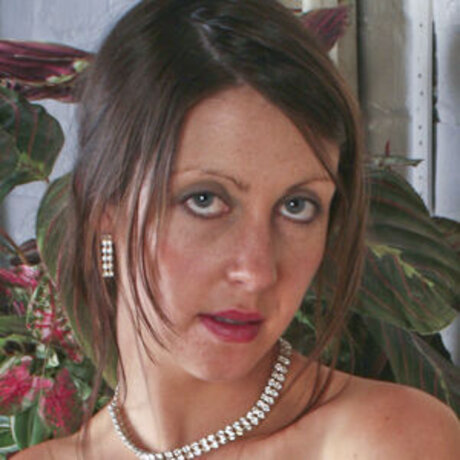 Jojo Shaw pornstar adult img