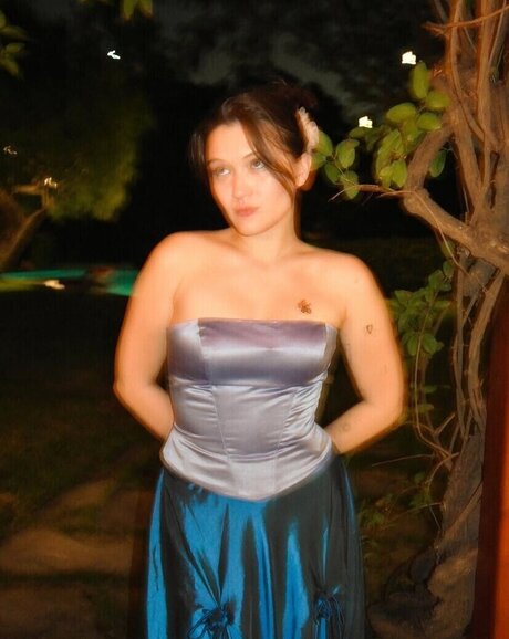 Isa Briones xxx star archive