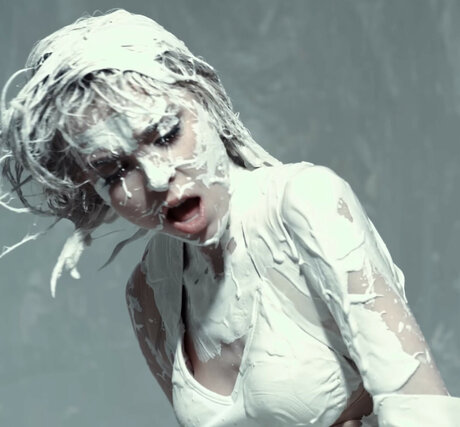 Sophie Powers model high quality picture