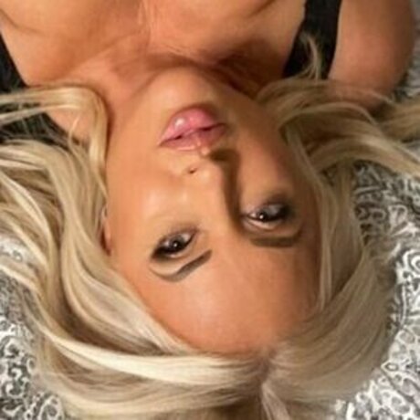 Vesna PocucaSana high quality star archive