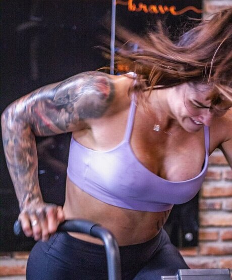 Norma Dumont UFC hd pornstar gallery