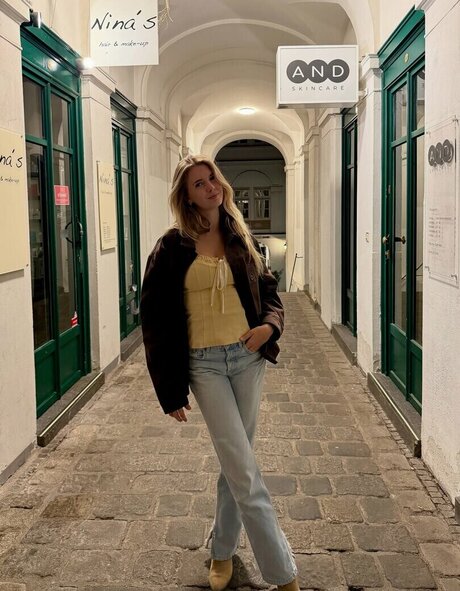 Lena Kozlovac pornstar nice gallery