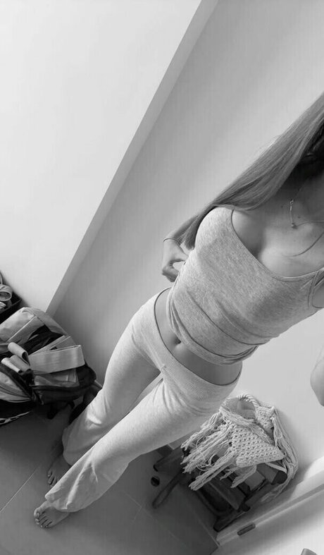 Bratd3mon star top photos