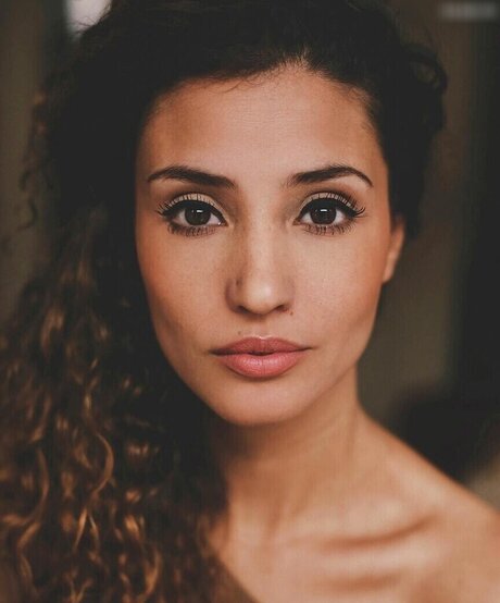 Nadine Menz hd star pics