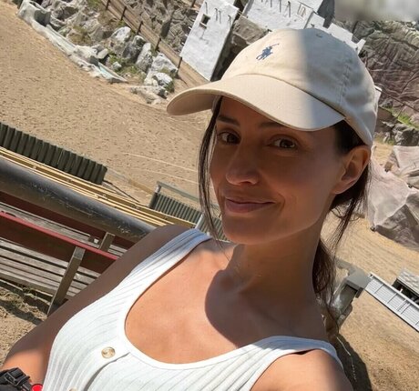 Nadine Menz sex star galleries