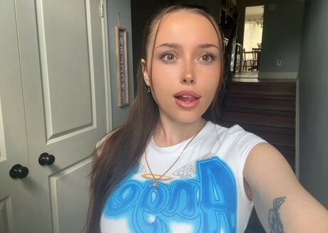 Claudzmo hd model pic