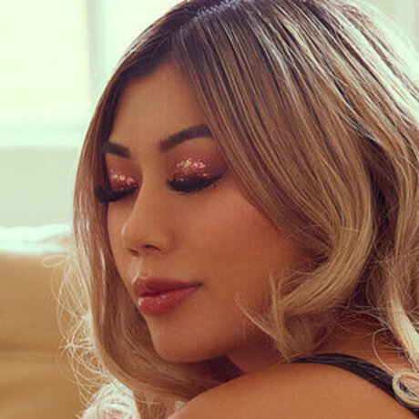 Vanessa Vae hot model images