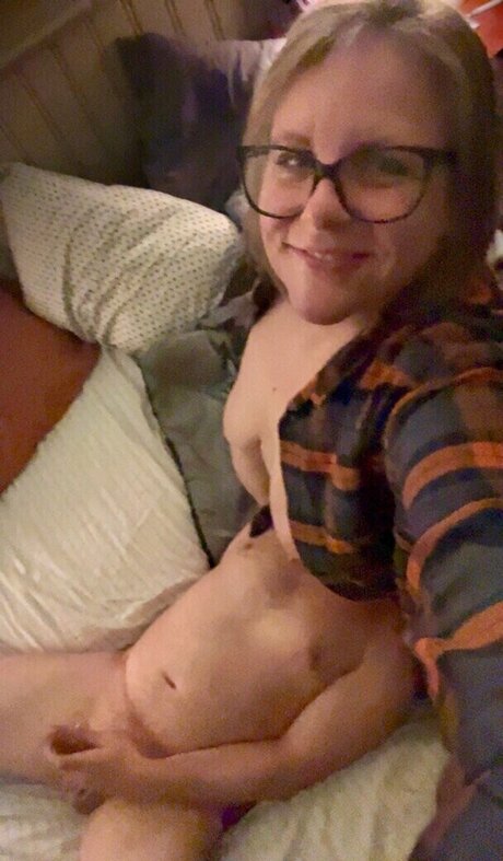 mmfluvah hd model picture