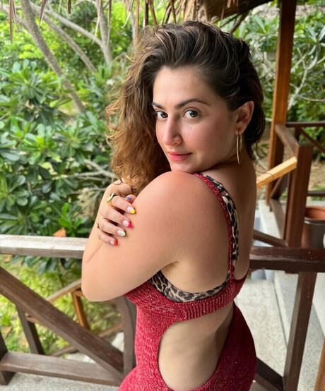 Shivaleeka Oberoi pornstar nudes picture