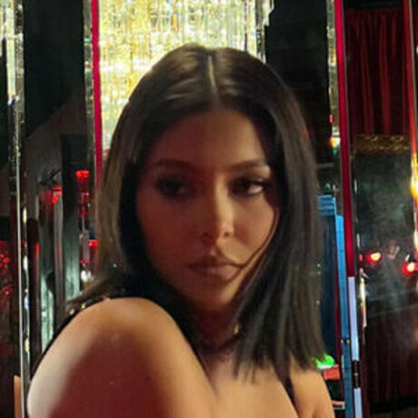 Daisy Marquez star top picture