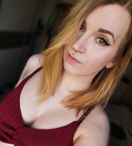 Inzaynia sexy actress image