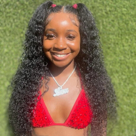 Luxx lyssa pornstar erotic images