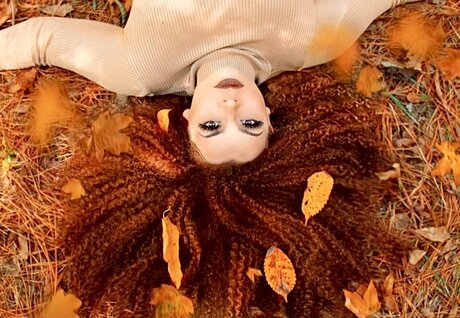 Lizabeth Brooke sexy actress photos