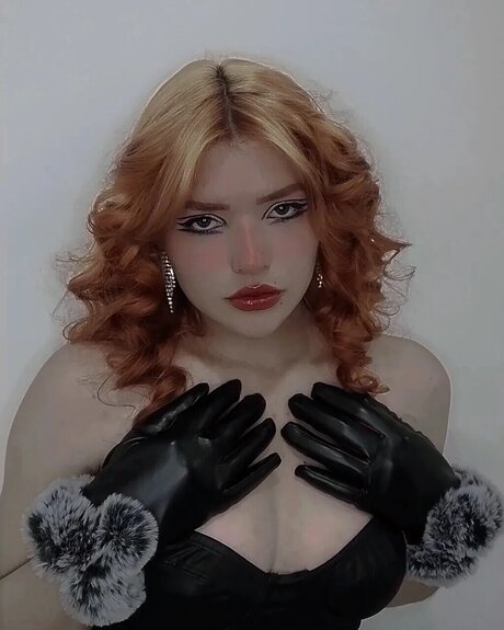 Mell_ free pornstar images