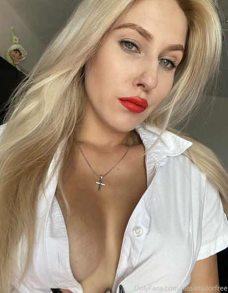 jassietailorfree high quality actress image