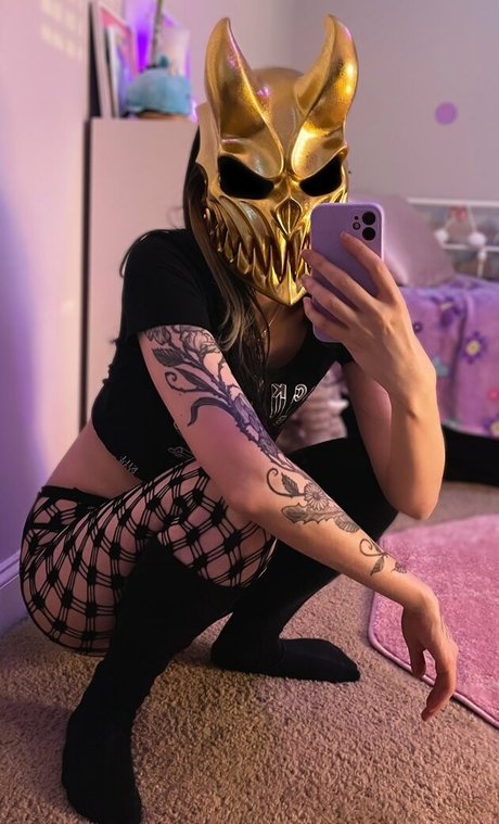 PistolNSFW pornstar pretty image