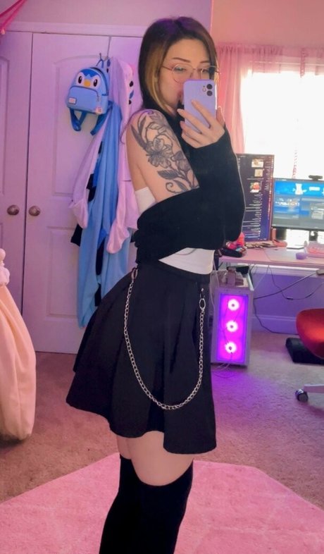 PistolNSFW model hot archive