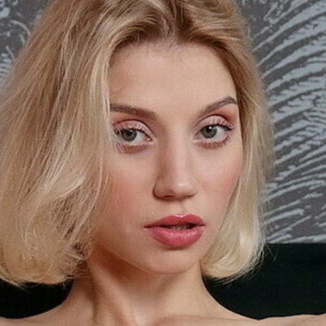 Molly Devon art pornstar photo